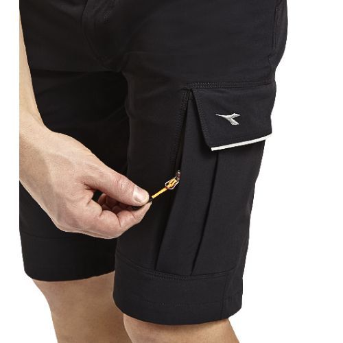 HLAČE KRATKE DIADORA TECH CRNE XXL