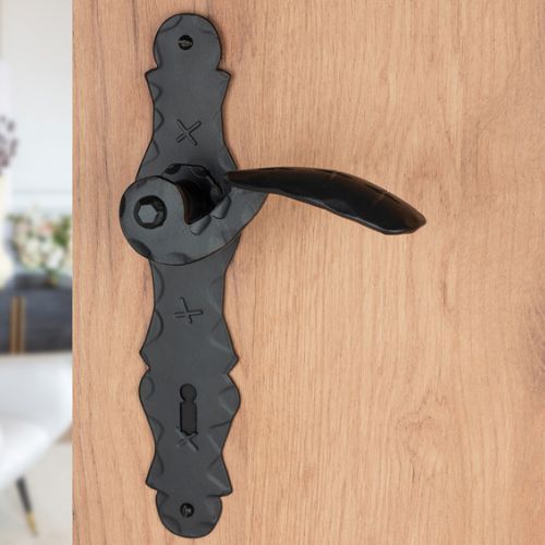 KVAKA KOVANA UNA ŠTIT CILINDAR CRNA