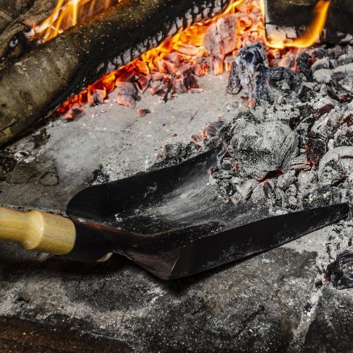 LOPATICA ZA UGLJEN MANJA