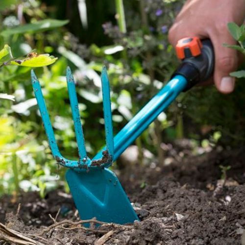 GARDENA MOTIKA MALA RUČNA RAVAN LIST