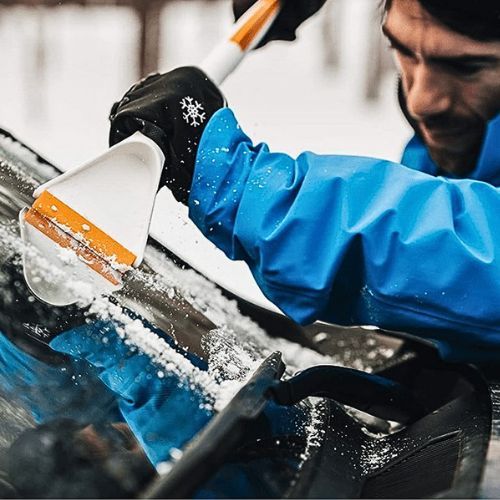 FISKARS STRUGAČ LEDA ZA AUTOSTAKLA 670MM