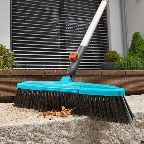 GARDENA METLA ZA CESTE COMBISYSTEM