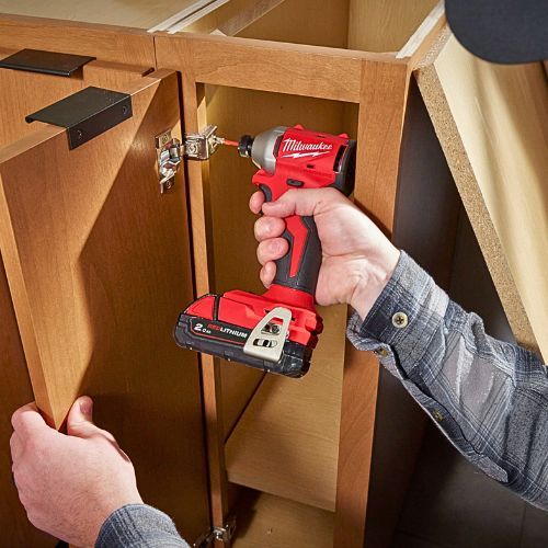 MILWAUKEE M18BLIDR-0X UDARNI ODVIJAČ