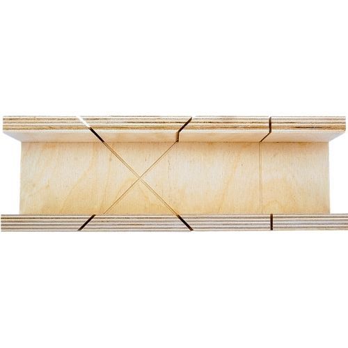 PODLOGA REZNA DRVO 300X70X50MM
