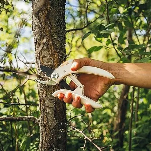 FISKARS ŠKARE VRTNE MIMOILAZNE 180MM 1026916