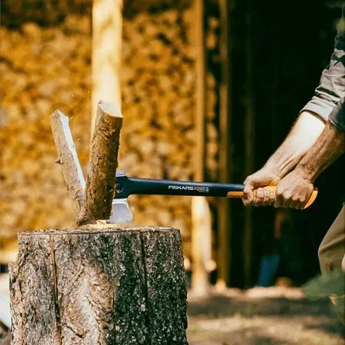 FISKARS SJEKIRA ZA CIJEPANJE 600MM 1,3KG S X24 1069105