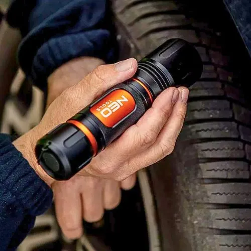 NEO SVJETILJKA RUČNA 1500LM CREE